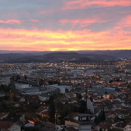 2 Pieces Avec Vue Panoramique Sur Clermont-Ferrand Apartment Exterior photo